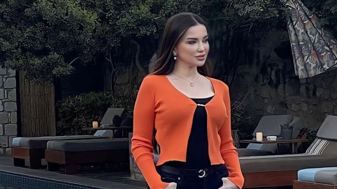 Böyle Hayal Kırıklığı Yaşanmadı! 5 Yıldır Birlikte Olduğu Erkek Arkadaşı Evli Çıktı! Esra Ezmeci, Yumruğunu Masaya Vurdu!