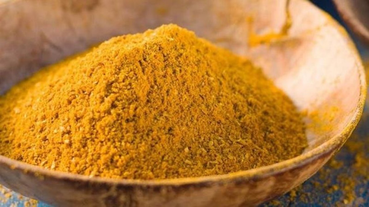 Kanser Düşmanı Olan Köri Baharatı! Birçok Faydası Olan Baharat Aynı Zamanda Kanser İçin Oldukça Etkili!