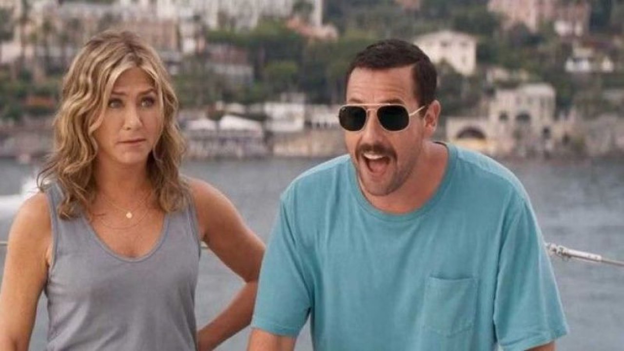 Netflix’te farklı bir içerik arayanların tercihi: Murder Mystery 1 ve 2 hakkında her şey!