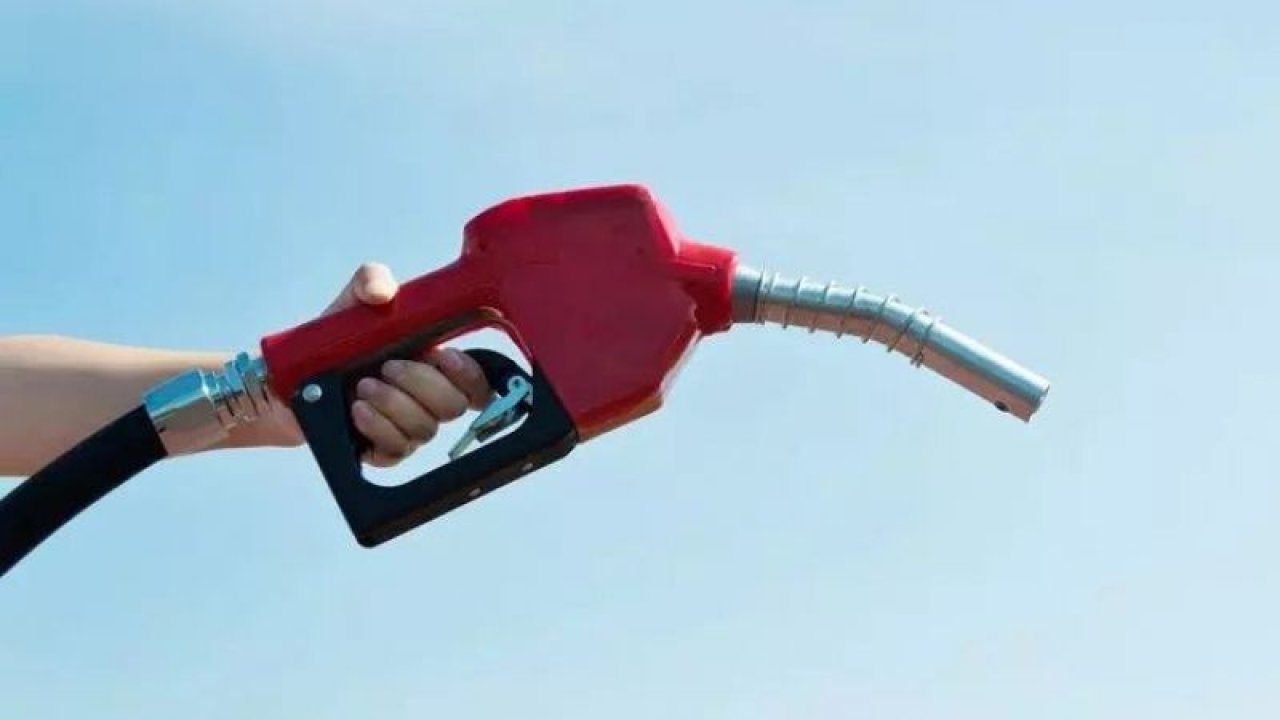 Akaryakıt tabelaları yazboza döndü; motorin fiyatı bir haftada üçüncü kez değişti! İşte 21 Mart 2023 Gaziantep güncel akaryakıt fiyatları…