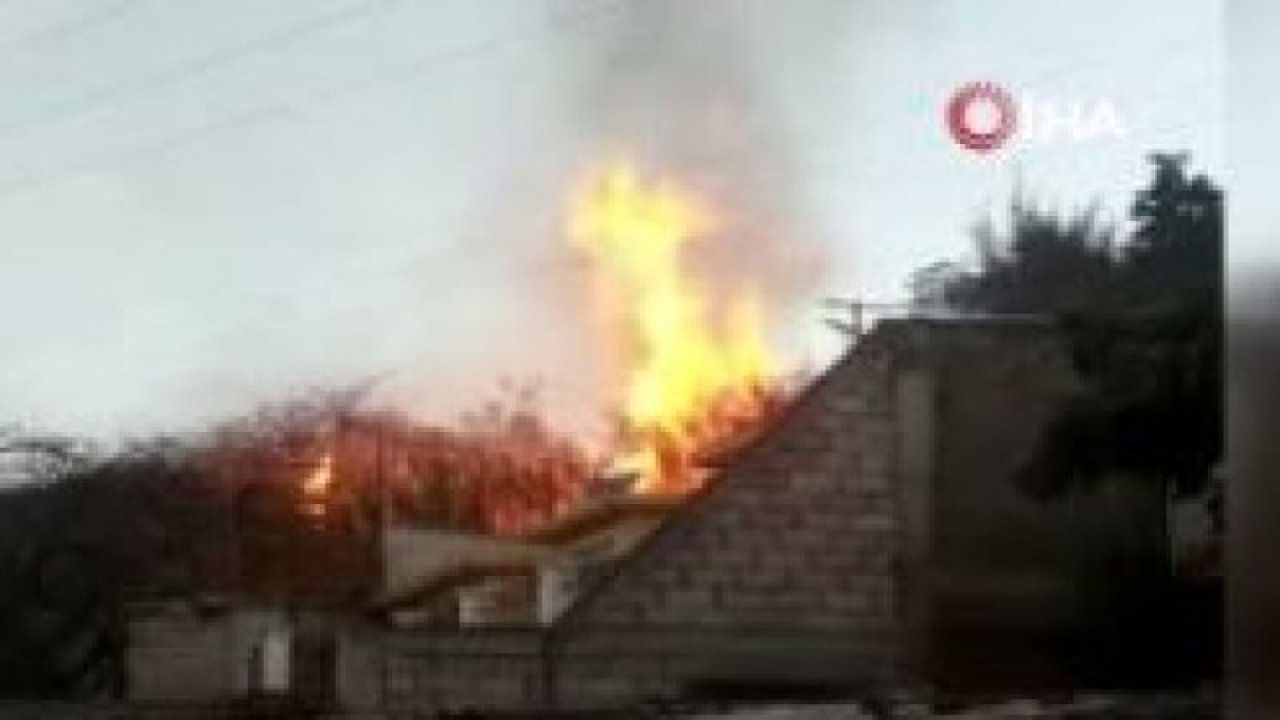 Meksika’da kaçak havai fişek üretilen evde patlama: 10 ölü, 20 yaralı... VİDEO HABER