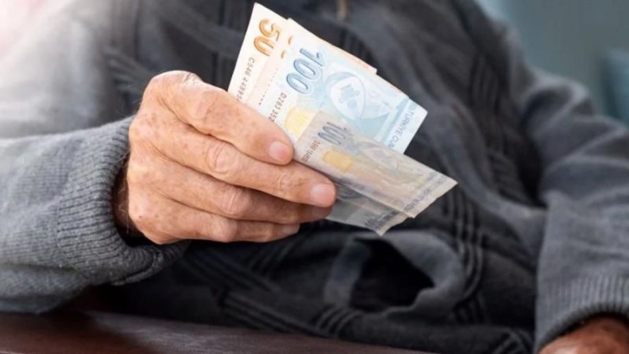 Yaşlılık Maaşı Belli Oldu! Bu Yıl İçinde 65 Yaş Üstü Vatandaşlar İçin Verilecek Rakam…