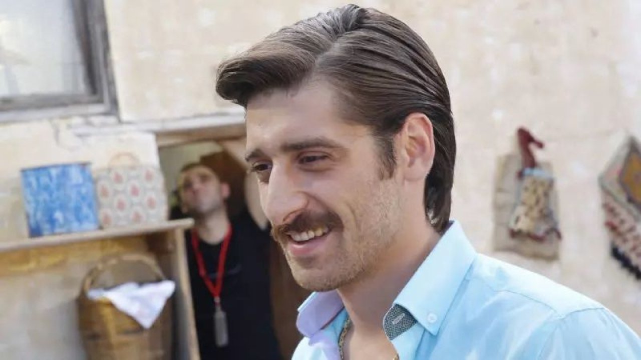 Bora Akkaş’ın Dünya Tiyatrolar Günü Paylaşımı Gündem Oldu! ‘Aşk Memnu’ Paylaşımı Dikkatlerden Kaçmadı!