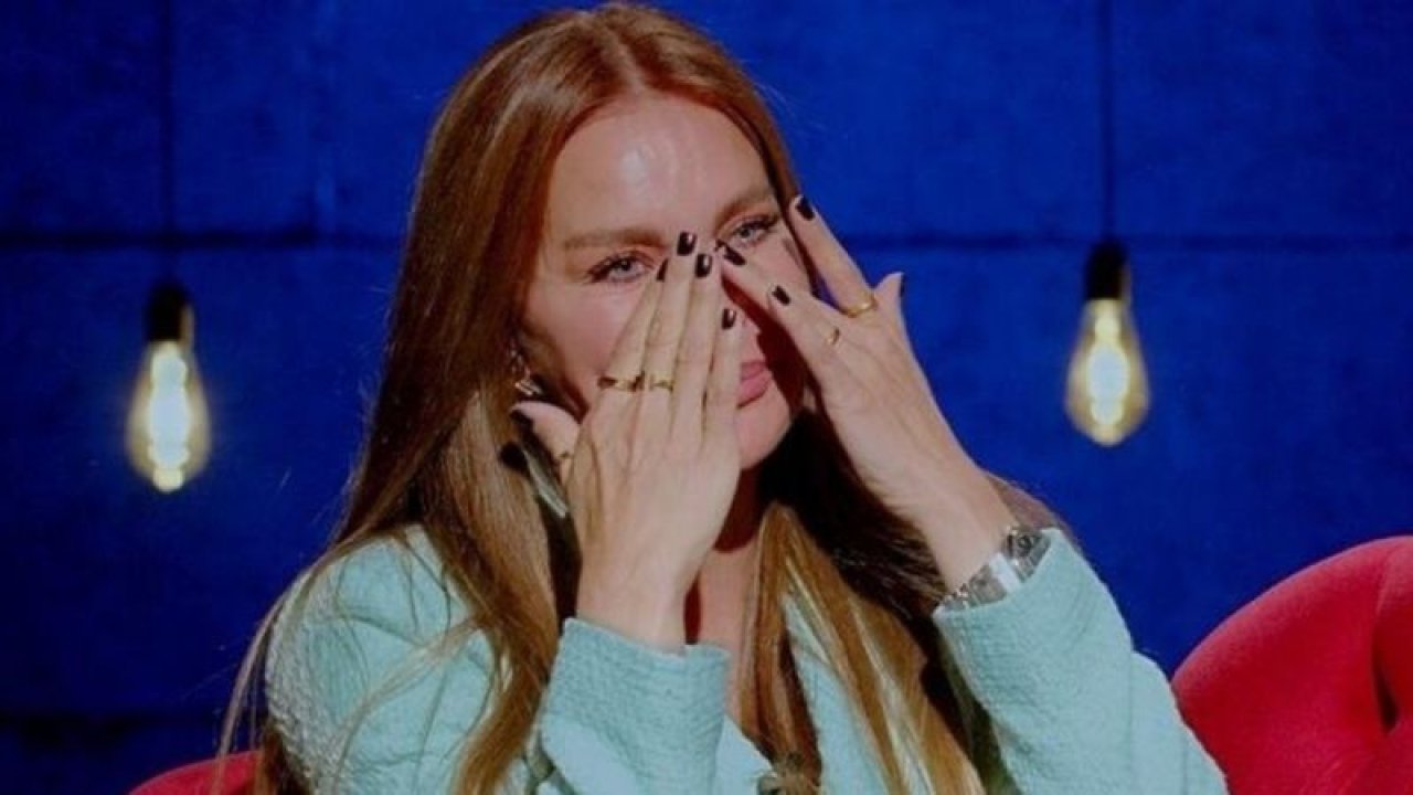 Ebru Şallı, Lenfoma kanserine yenik düşen oğlunun odasına 3 yıl sonra ilk kez girdi! "Herşey annesiz kalan çocuklar için…"