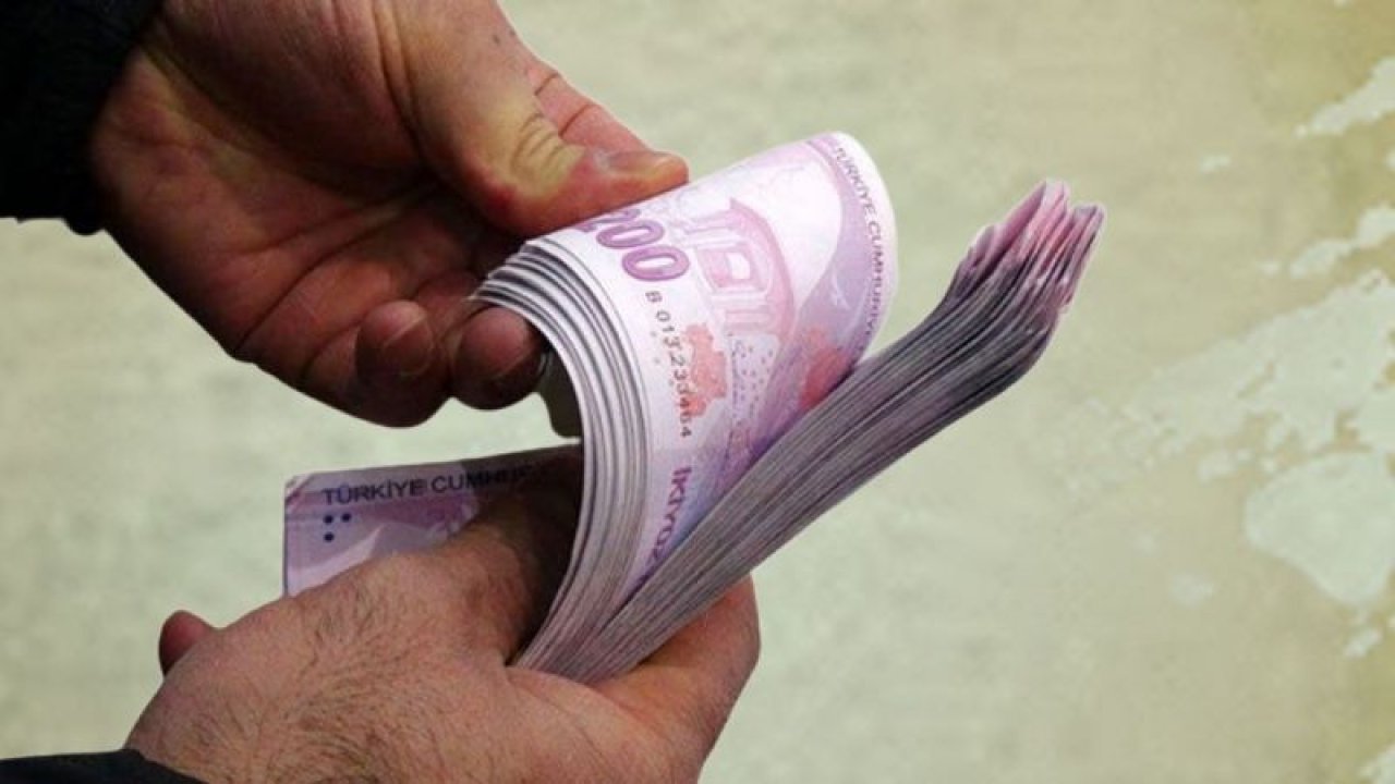 EYT'li ilk maaşını hangi gün alacak! SSK, Bağkur, Emekli Sandığı ilk maaş ödemesi için o sabah hesabınızı kontrol edin!