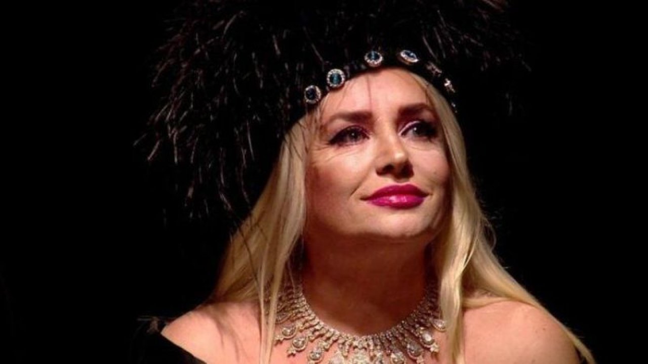 Yeşilçam'ın Afroditi Banu Alkan estetikli halini paylaştı! Sosyal medya ikiye ayrıldı! "Kendine ne yaptın kraliçe?"