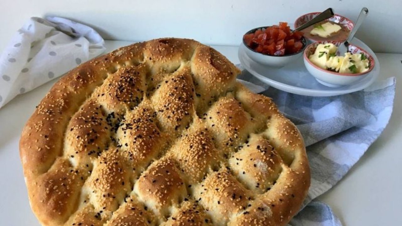 Uzmanlar uyardı: “Aylarca erimeyebilir!” Ramazan pidesindeki gizli tehlike!