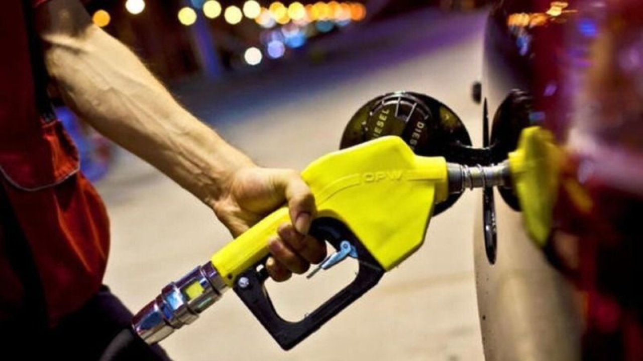 Akaryakıtta indirim haberi geldi; ardından petrol rekor artış yaşadı! Güncel akaryakıt fiyatları ne kadar? İşte 3 Nisan Gaziantep güncel akaryakıt fiyatları…