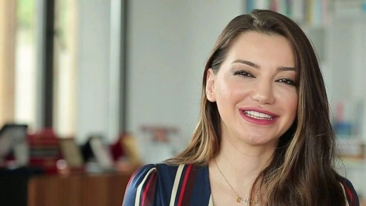 Evli Sevgilisinin Tavırları Hayal Kırıklığı Yarattı! Evli Olduğu İçin Değil, Sadece Geceleri Aradığı İçin Üzüldü! Esra Ezmeci'nin Cevabı, Tokat Etkisi Yarattı!