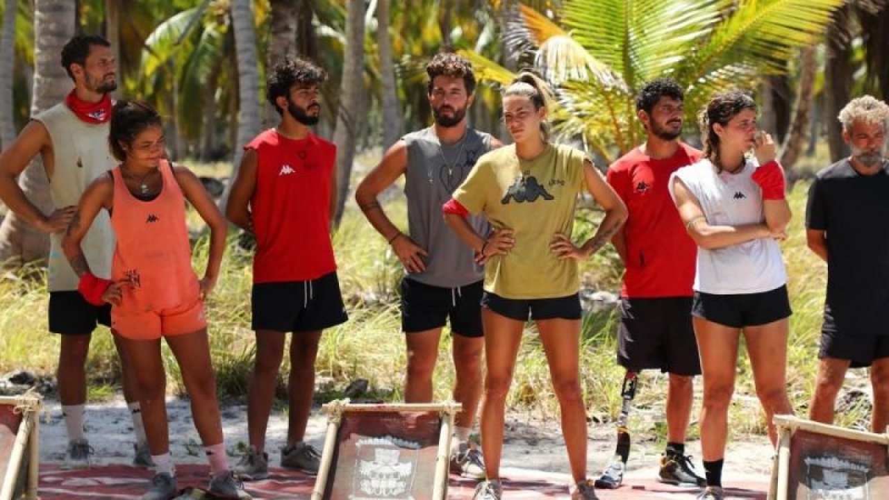 Survivor’da ödül kimin oldu? Açık arttırma oyunundaki gerginlikte Asena yine başroldeydi!