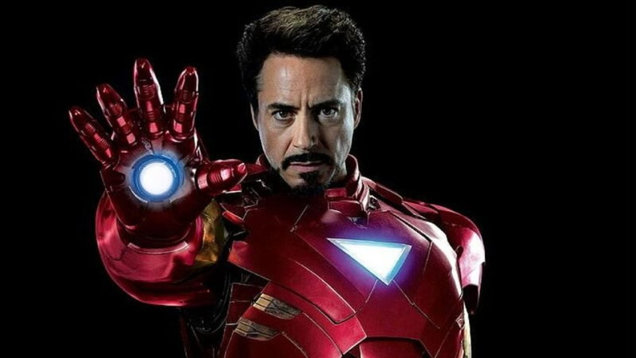 Hollywood'un Iron Man’i tabularını yıktı! Yeni yaşını sosyal medyada kutladı!