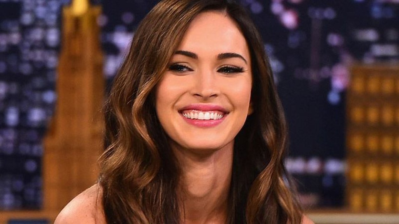 Megan Fox aşkına sahip çıktı! Eski aşkı Machine Gun Kelly'nin kollarına koştu!