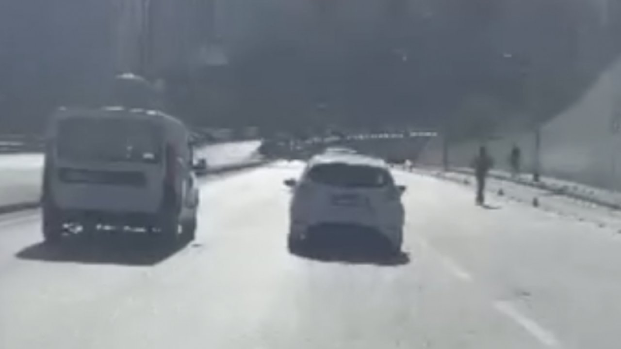 Elektrikli scooter ile tehlikeli yolculuk