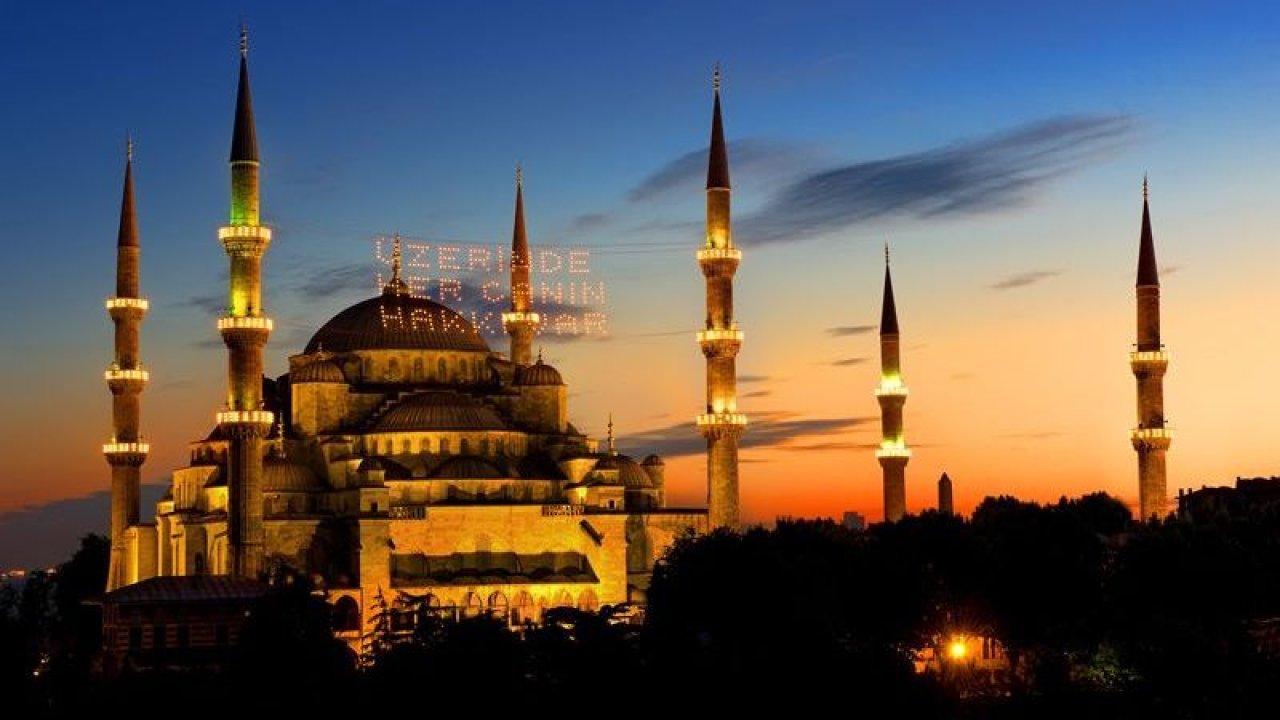 Kadir Gecesi Ne Zaman? Kadir Gecesi’nin Bu Ramazan Hangi Güne Denk Geldiği Açıklandı!