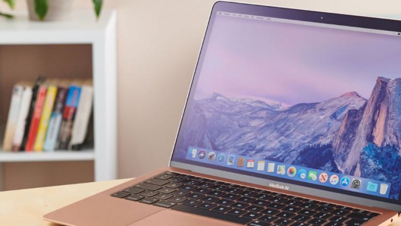Apple'ın yeni yıl hayalleri suya düştü! MAC satışında dibi gördü!