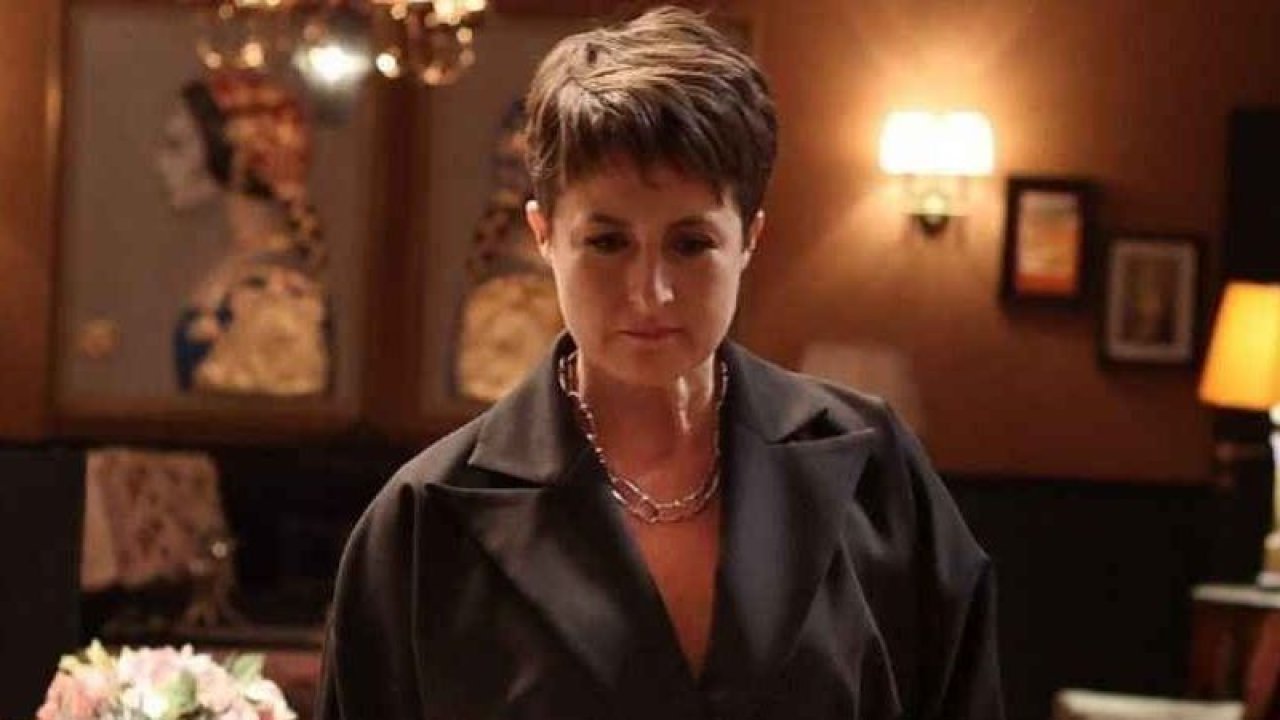 Milyonları ekrana kilitleyen Aile dizisinin Leyla’sına yakından bakalım… Kariyeri, özel hayatı ve çok daha fazlası!