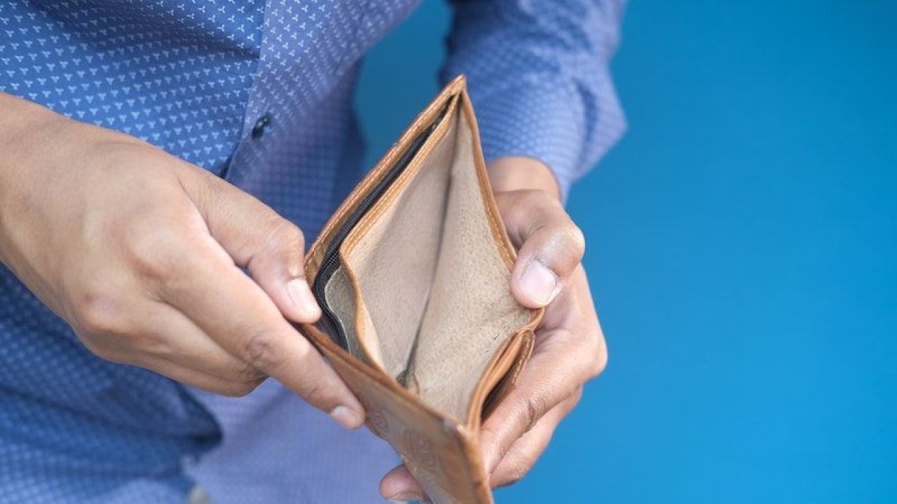 Maaşı yetmeyen emekliye müjde geldi! Karşılıksız 8.500 TL veriliyor! Anında hesaplara geçecek...