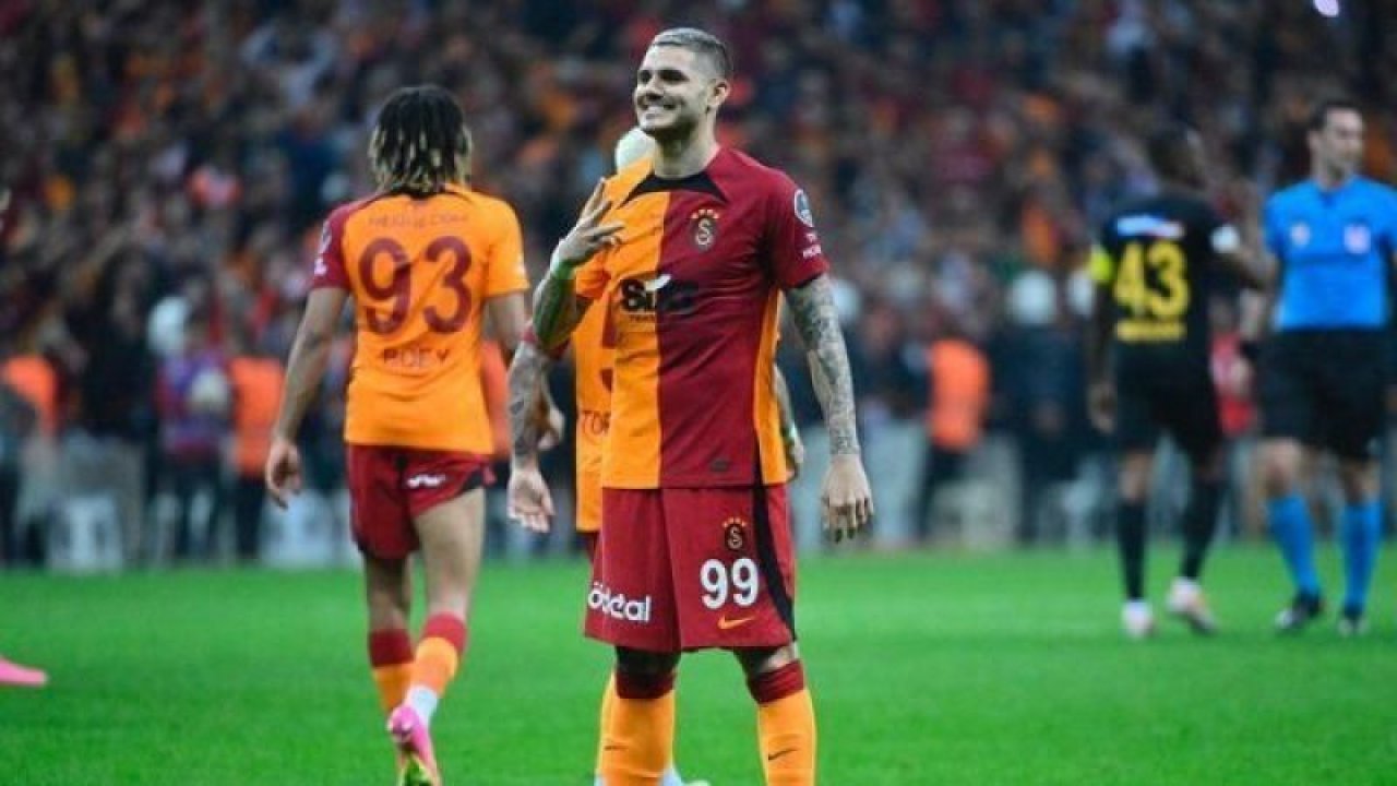 İcardi dayanamadı! O anlarda kendinden geçen Hande Sarıoğlu'na kayıtsız kalamadı!