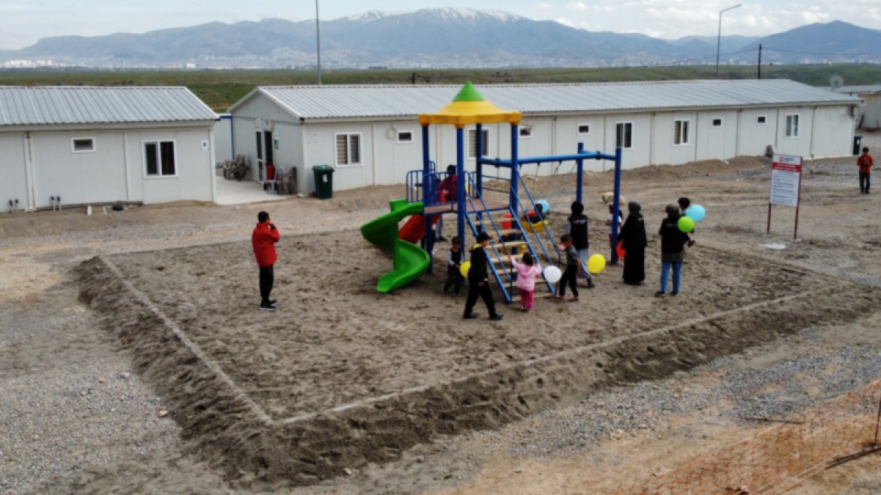 Malatya'da bir sanayi kuruluşu, işçileri için konteyner kent kurdu