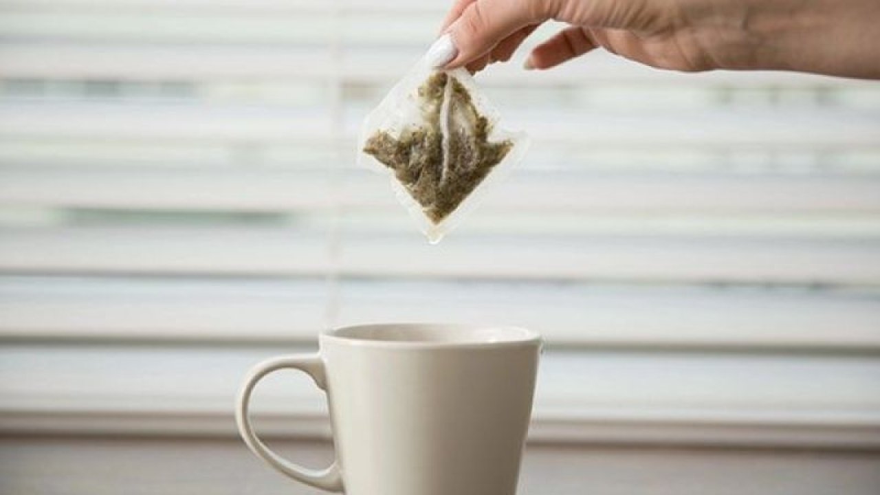 Çay Poşetinin Mucizevi Etkileri! Ayakkabı Kokusundan Tuvalet Temizliğine Kadar Etkili!