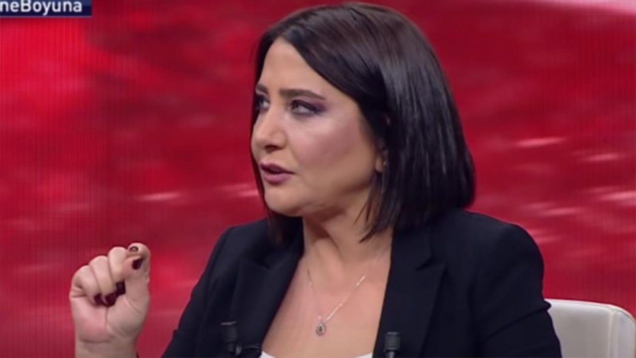 Habertürk'te istifa.. Apar topar yollarını ayırdı. İstifa gerekçesi de gidişi gibi olay oldu