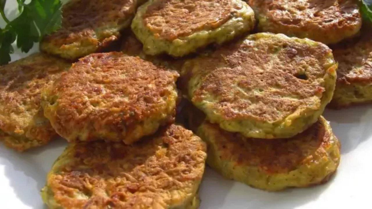 Antep Usulü Mücver Yemeği Tarifi, Antep Usulü Mücver Nasıl Yapılır? Evde Antep Usulü Mücver Yapılışı