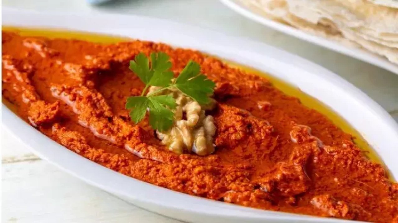 Antep Usulü Muhammara Yemeği Tarifi, Antep Usulü Muhammara Nasıl Yapılır? Evde Antep Usulü Muhammara Yapılışı