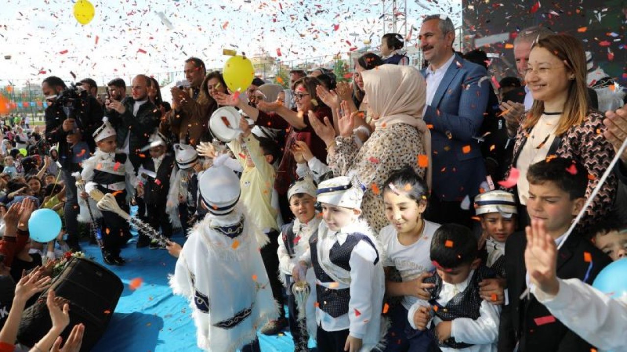 Gaziantep'te DEV sünnet şöleni düzenlendi... Tam 1027 çocuk sünnet edildi