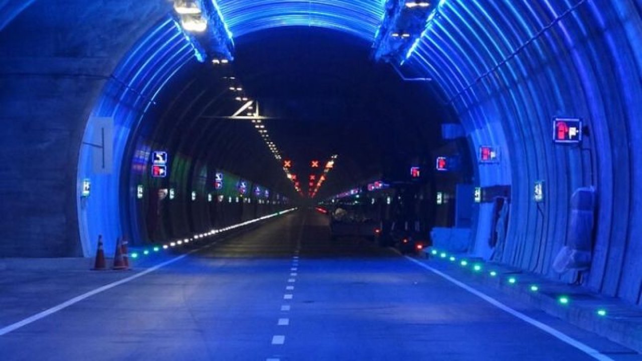 Türkiye’nin En Uzun Tüneli Açılıyor! Zigana Tüneli İle Yol Mesafesi Kısalacak! Herhangi Bir Ücret İse Bulunmuyor!