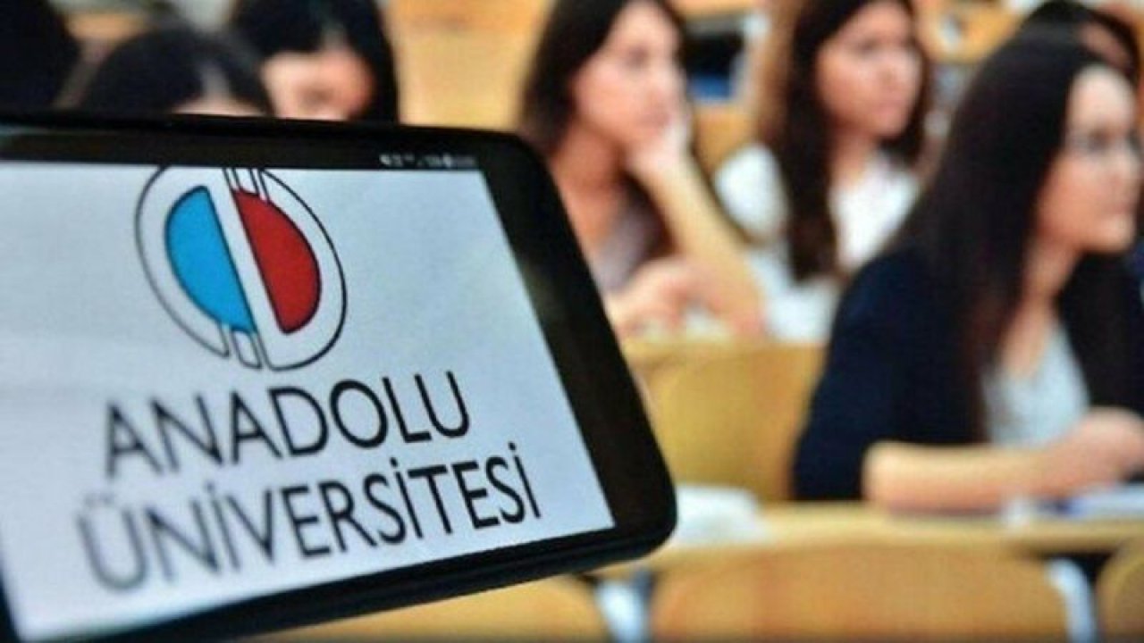Açık Öğretimde Final Sınavı Tarihi! Akademik Takvim 27-28 Mayıs’ı İşaret Etti! Depremzede Öğrenciler İçin Online Olması Bekleniyor!