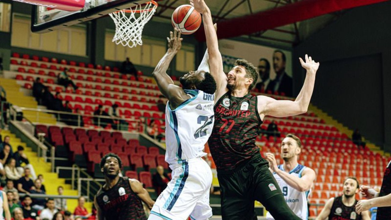 Gaziantep Basketbol'un rakibi Anadolu Efes