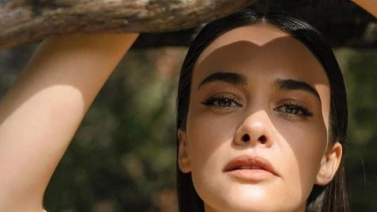 Hande Soral’ın hayatına dair bilinmeyenler… Şaşırtan şöhret olma hikâyesi!