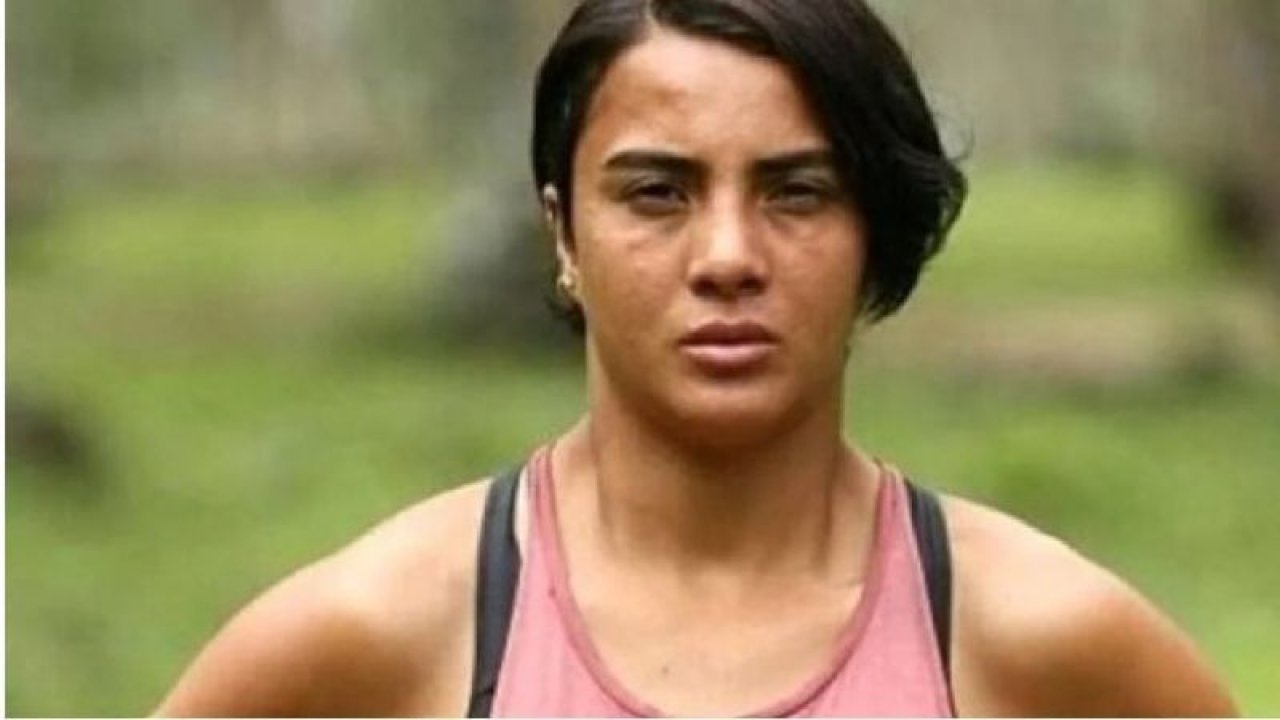 Survivor Sabriye estetikli paylaşımıyla Hollywood yıldızı Lopez’e benzetildi! Bikinili fit pozları "İyi ki yaptırmış" dedirtti!
