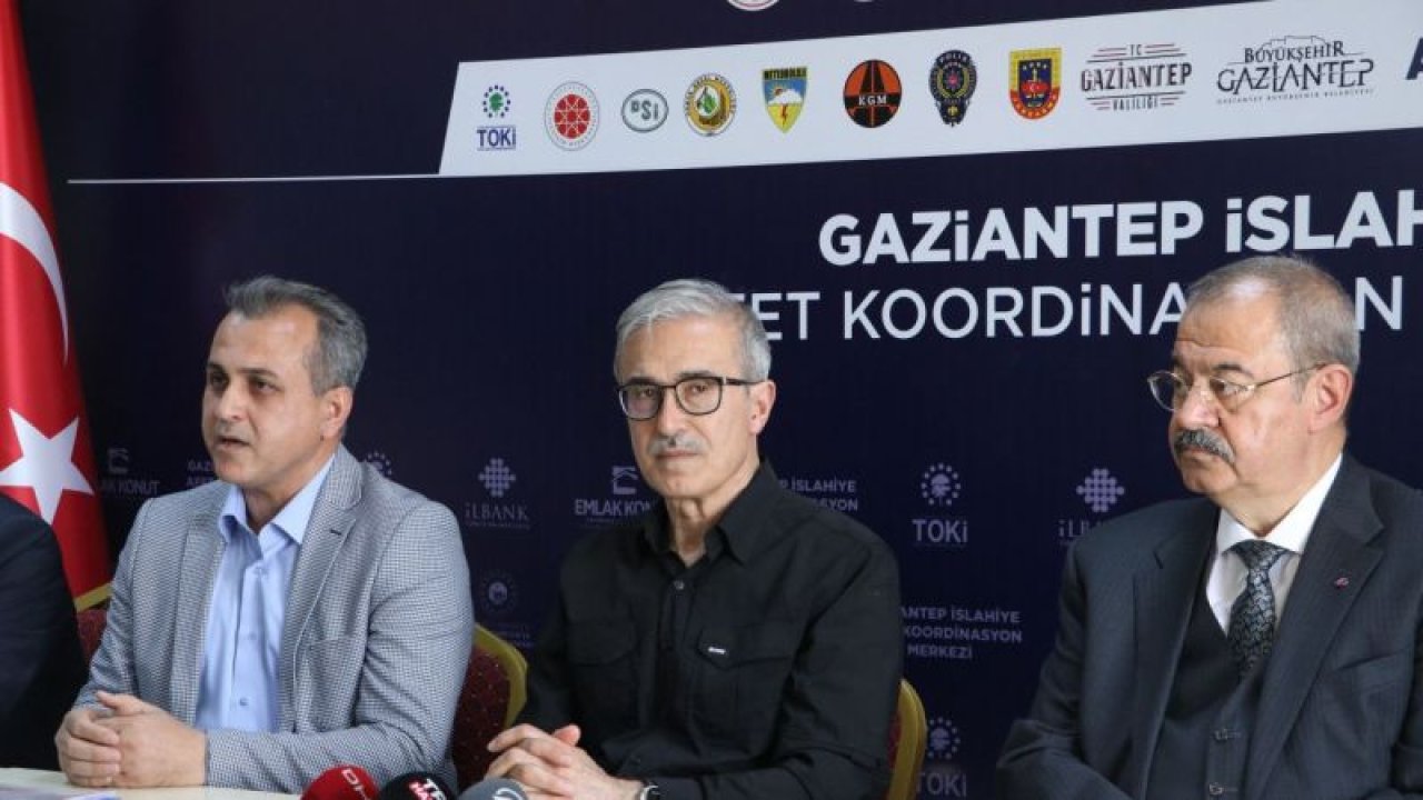 Gaziantep'te depremde Feci Şekilde 'YARA ALAN' İSLAHİYE'de. :Savunma Sanayii Başkanı İsmail Demir: ' İşe aldığımız her bir depremzedemizin konut problemini de yine iş yeri çözüyor olacak'