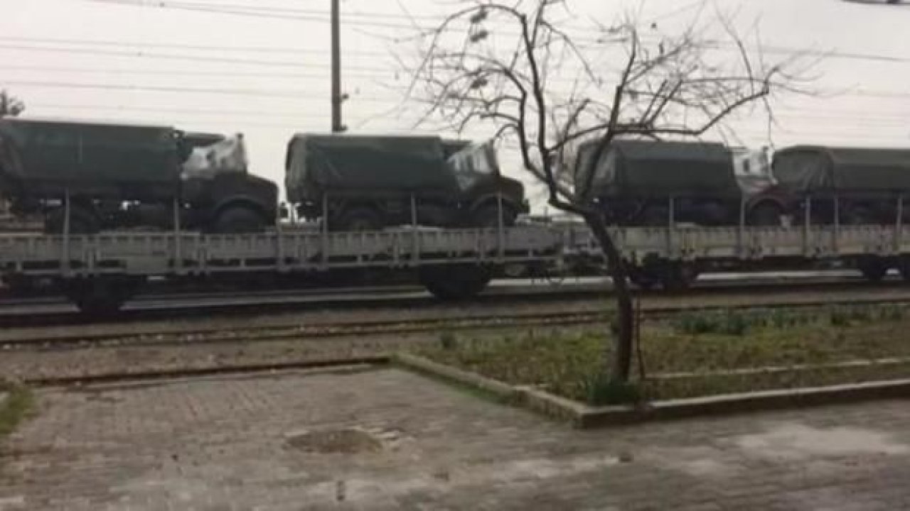 Tekirdağ'dan Suriye sınırına askeri sevkiyat