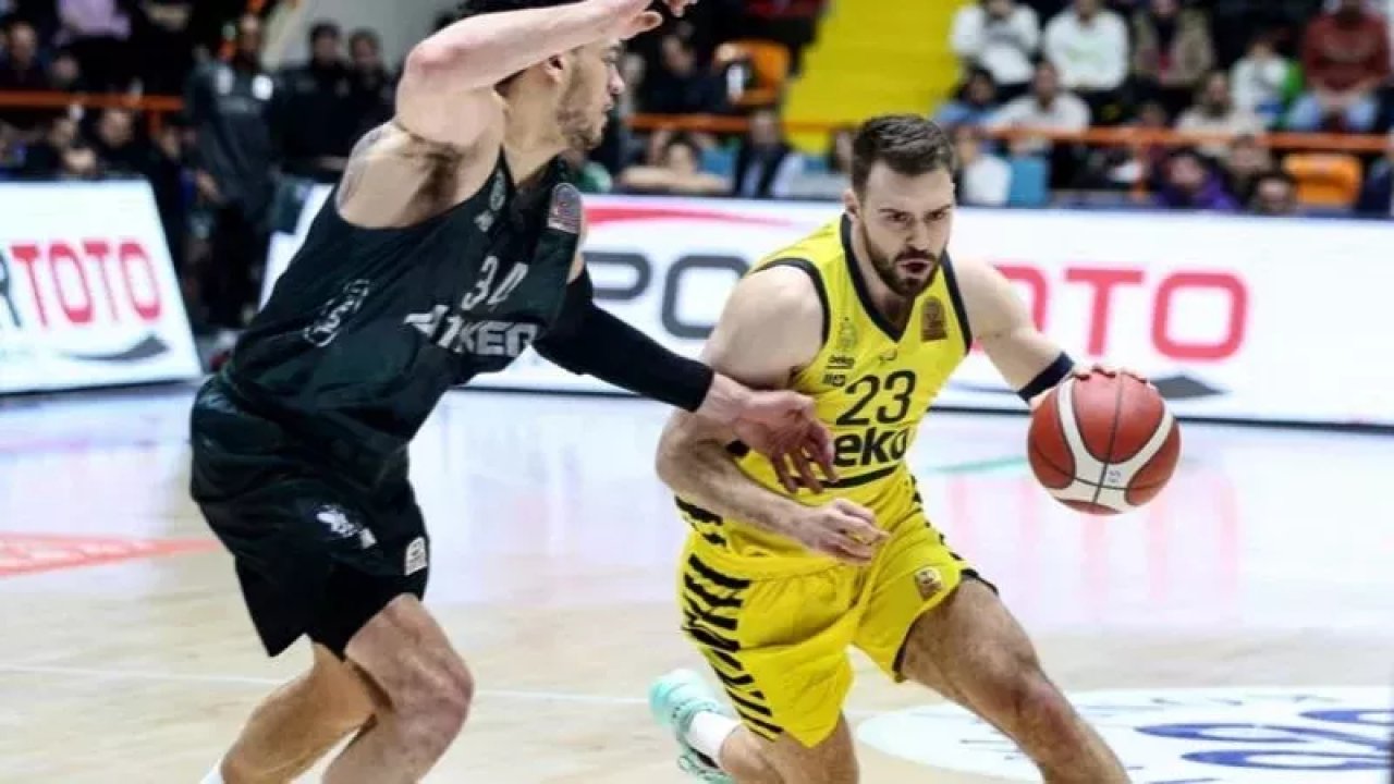 Marko Guduric Eurohoops'a Konuştu! Takım Arkadaşlarına Övgü Yağdırdı...