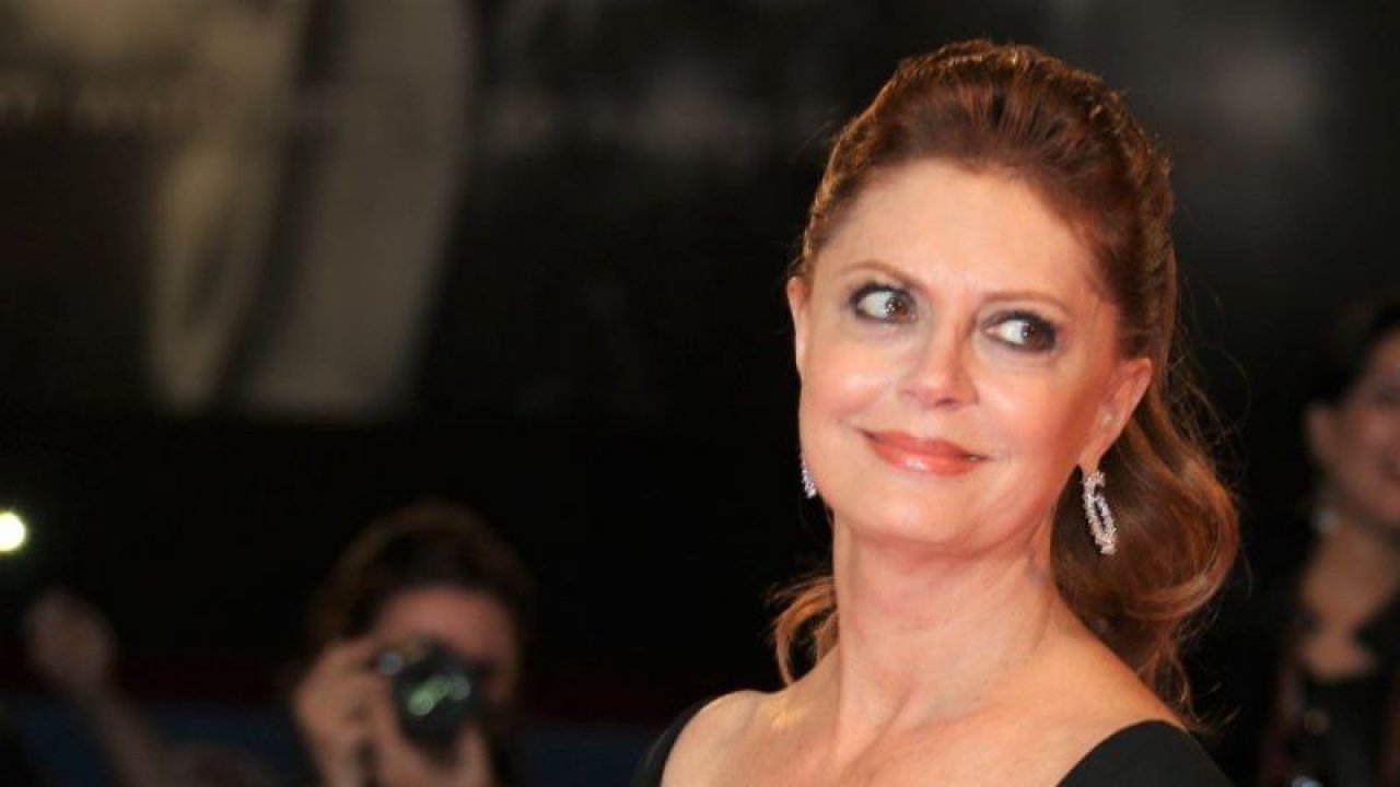 En İyi Kadın Oyuncu Oscar’ının sahibi göz altına alındı! Susan Sarandon’un başına gelenler…
