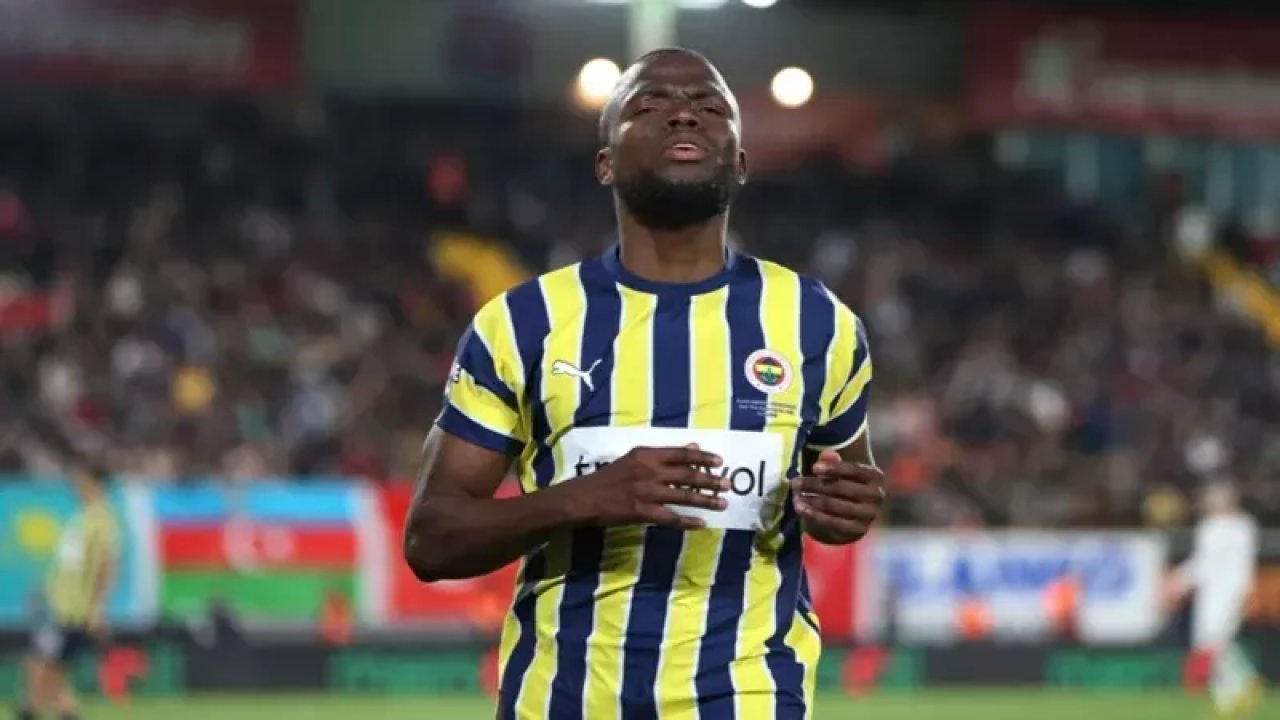 İşler Karıştı! Fenerbahçeli Futbolcunun Menajerinden Transfer Açıklaması...