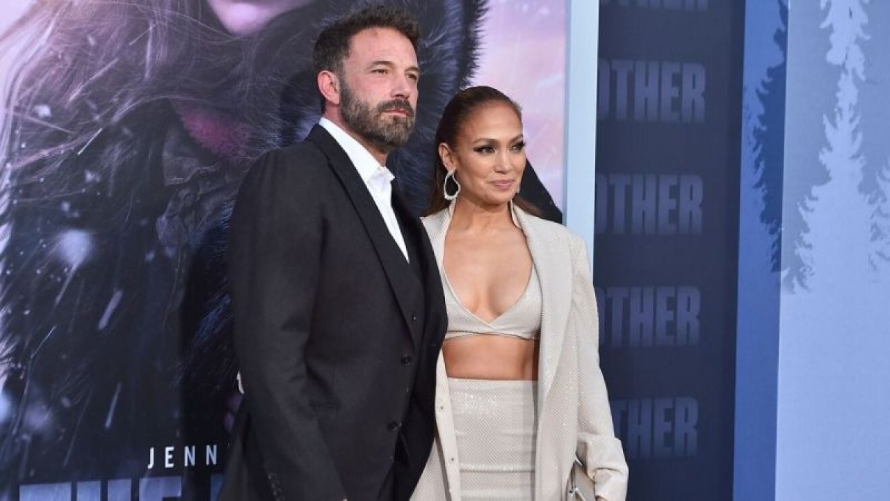 Jennifer Lopez yol ortasında kendini kaybetti! Ben Affleck trafikte aracını durdurdu hızını alamadı…