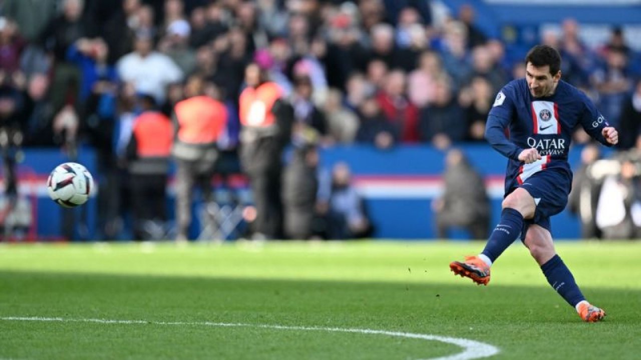Lionel Messi Yeniden Barcelona’ya Mı Gidiyor? Joan Laporta Verdiği Sözü Tutabilecek Mi?