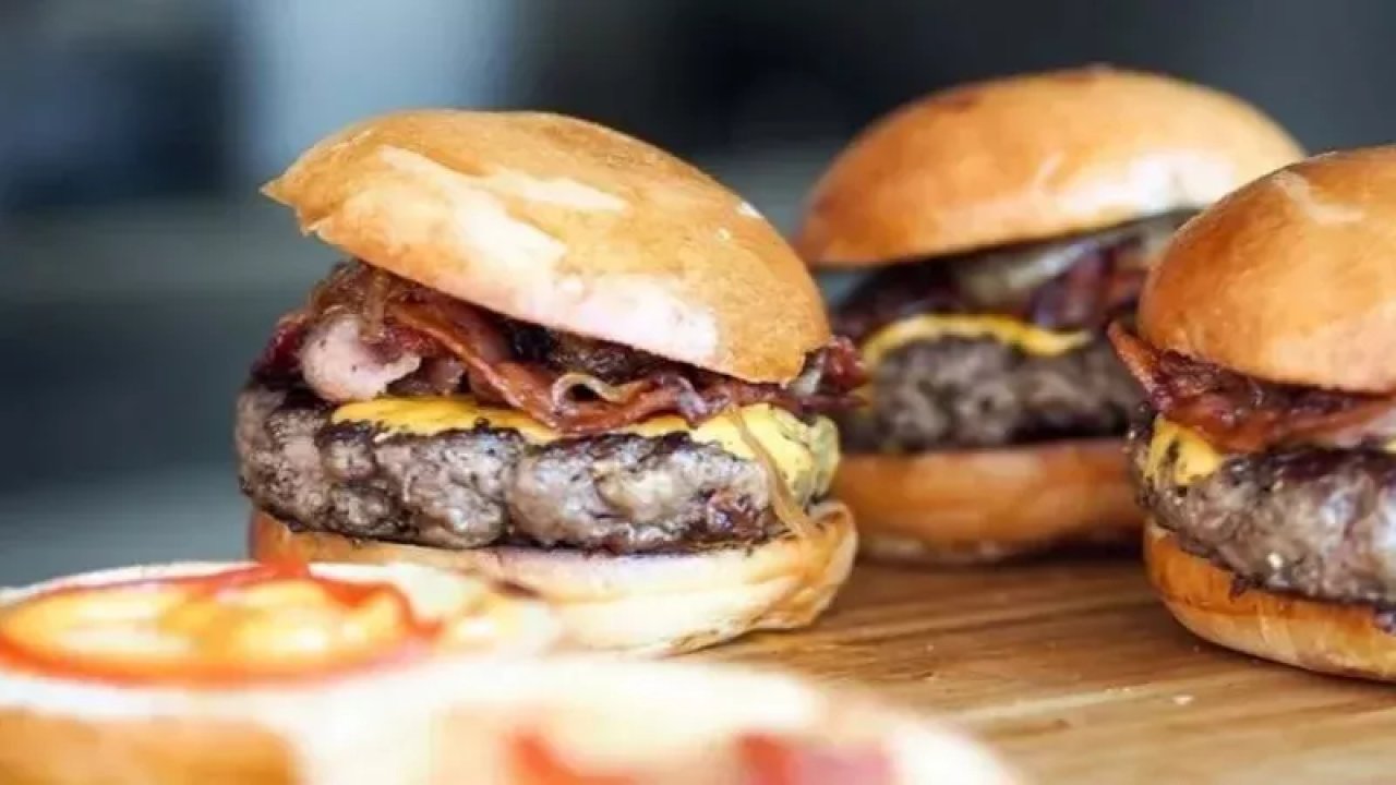 Çocukların Sağlığını Tehlikeye Atıyor! Fast- Food Tarzı Beslenme Bağışıklığı Düşürüyor!