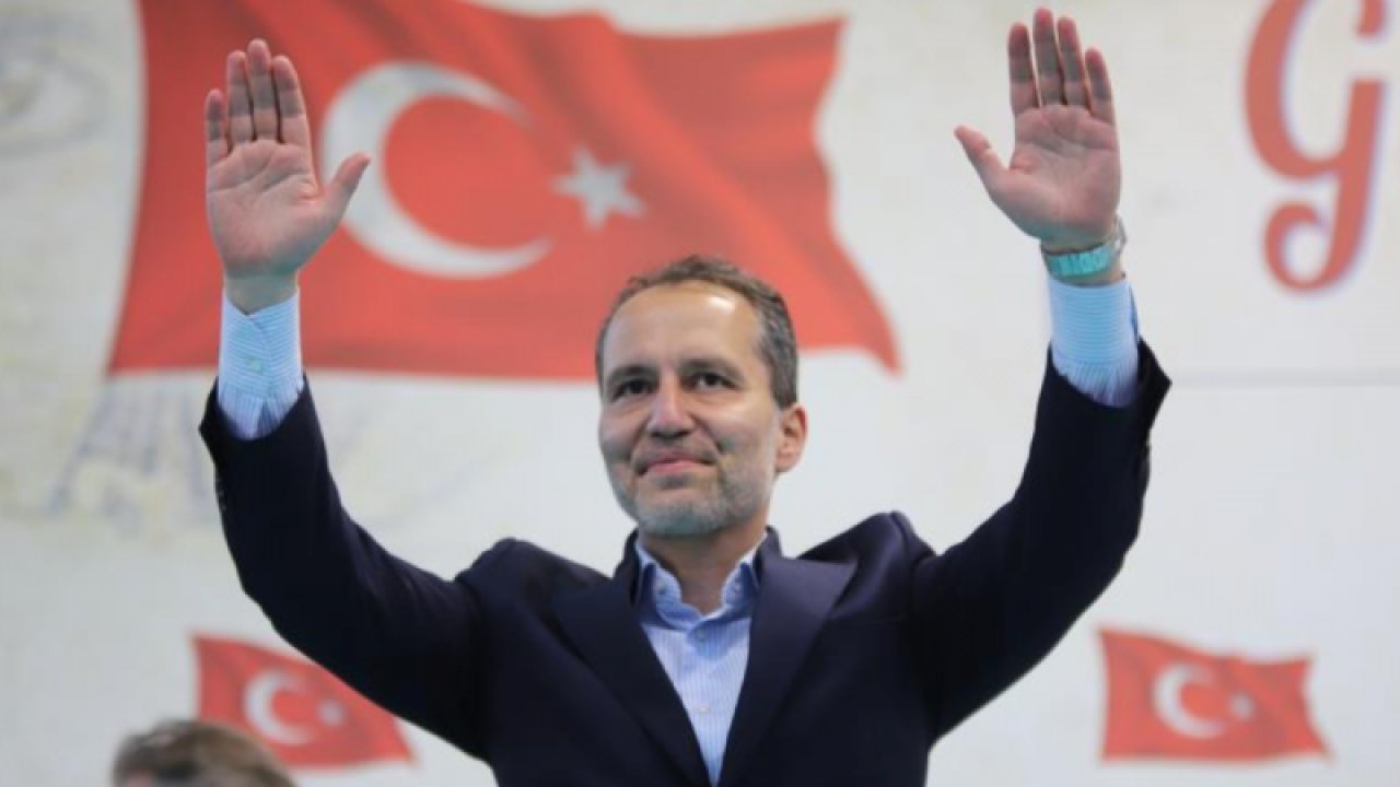 Gaziantep'te Merhum Necmettin Erbakan'ın Oğlu;Yeniden Refah Partisi Genel Başkanı Fatih Erbakan: “Gaziantepliler inanç özgürlüğü alanındaki kazanımlarımızın kaybedilmesine müsaade etmedi”