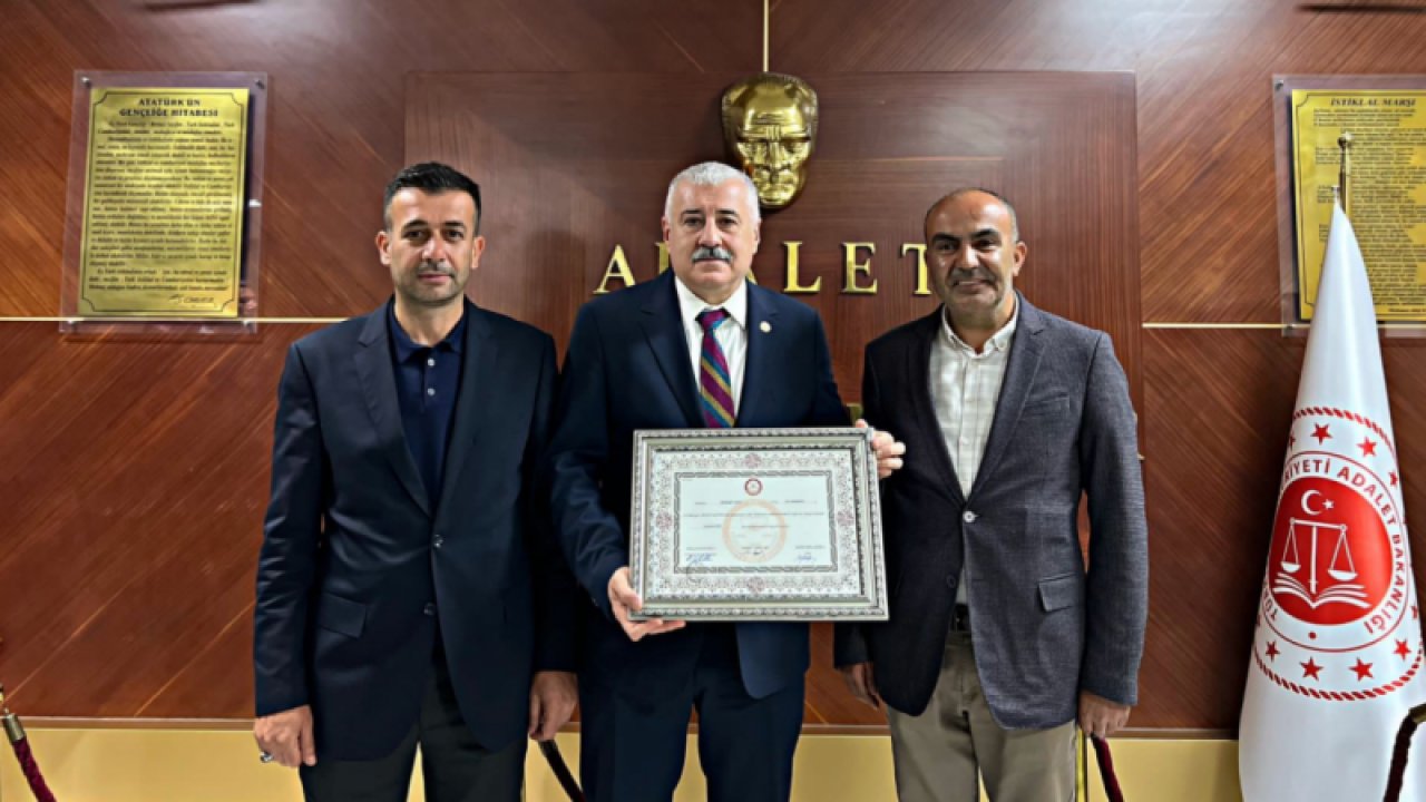Milletvekili Sermet Atay, Mazbatasını Düzenlenen Törenle Aldı