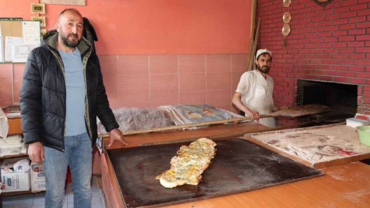 Yüz yıllardır her sabah yapıyorlar! Lezzeti adeta parmak ısırtıyor: Bir deneyen bir daha yemek istiyor...