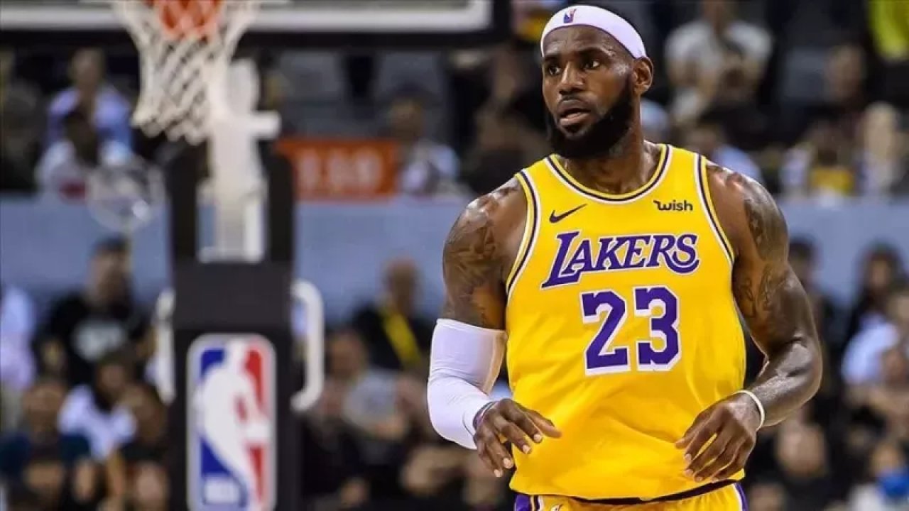 Bir devir kapanıyor mu? LeBron James sinyali verdi