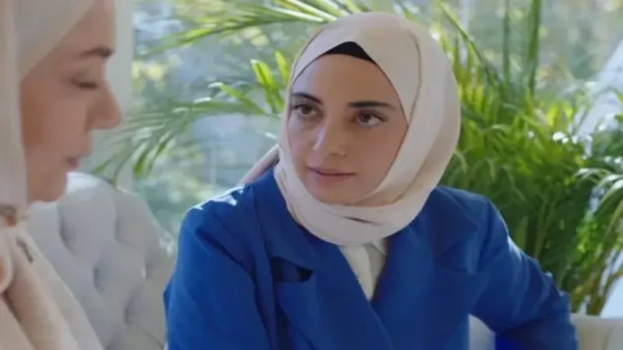 Kızılcık Şerbeti'nin Nursema'sından mini etekli paylaşım! "Pembe görmesin"