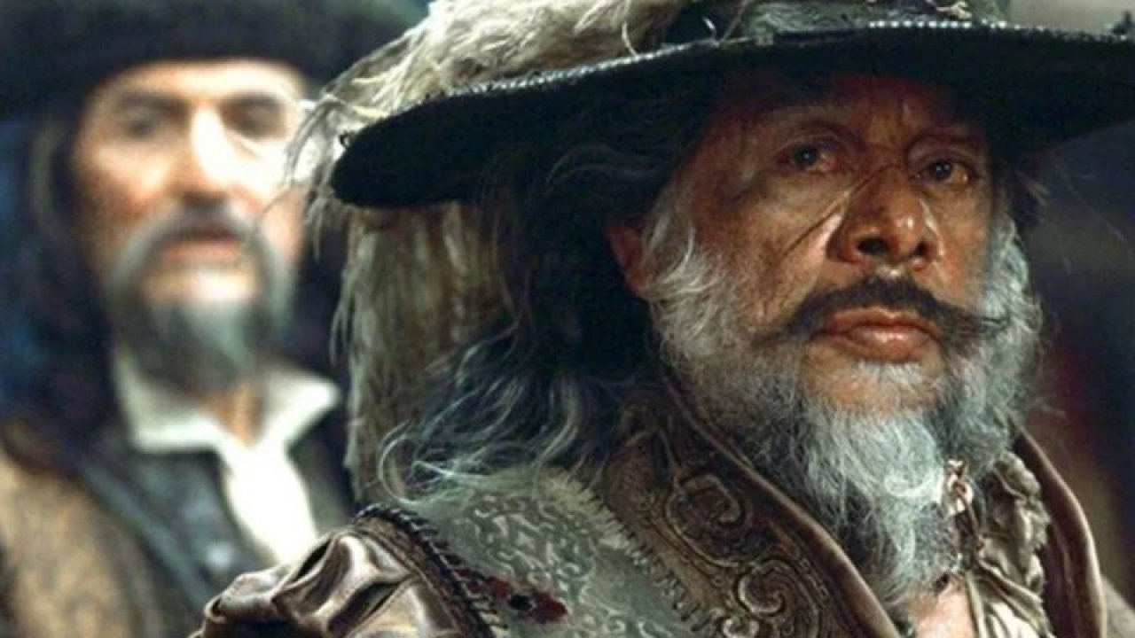 Dünya sinemaları yasta! Sır perdesi aralandı: Karayip Korsanları’nın ünlü aktörü hayata veda etti!
