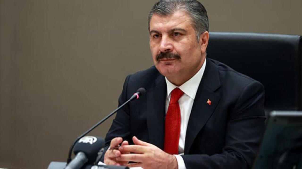 Bakan Koca bakanlık çalışanları tarafından alkışlarla karşılandı! ‘Tüm çabamız iyilik adına’ açıklaması!