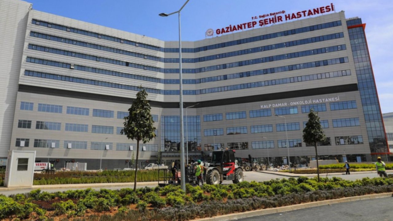 Gaziantep Şehir Hastanesi AÇILIŞI Yine ERTELENDİ! Açılış Hangi Tarihe Ertelendi? Alınan Personeller Ne Zaman İşe Başlayacak?