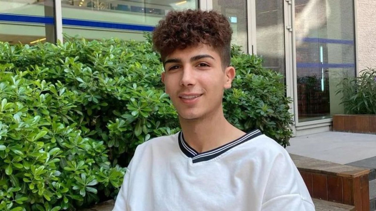 Depremde hayatını kaybeden fenomenin annesi paylaşımları ile dikkat çekti! Taha Duymaz’ın annesi ‘para kazanmam lazım’ dedi!